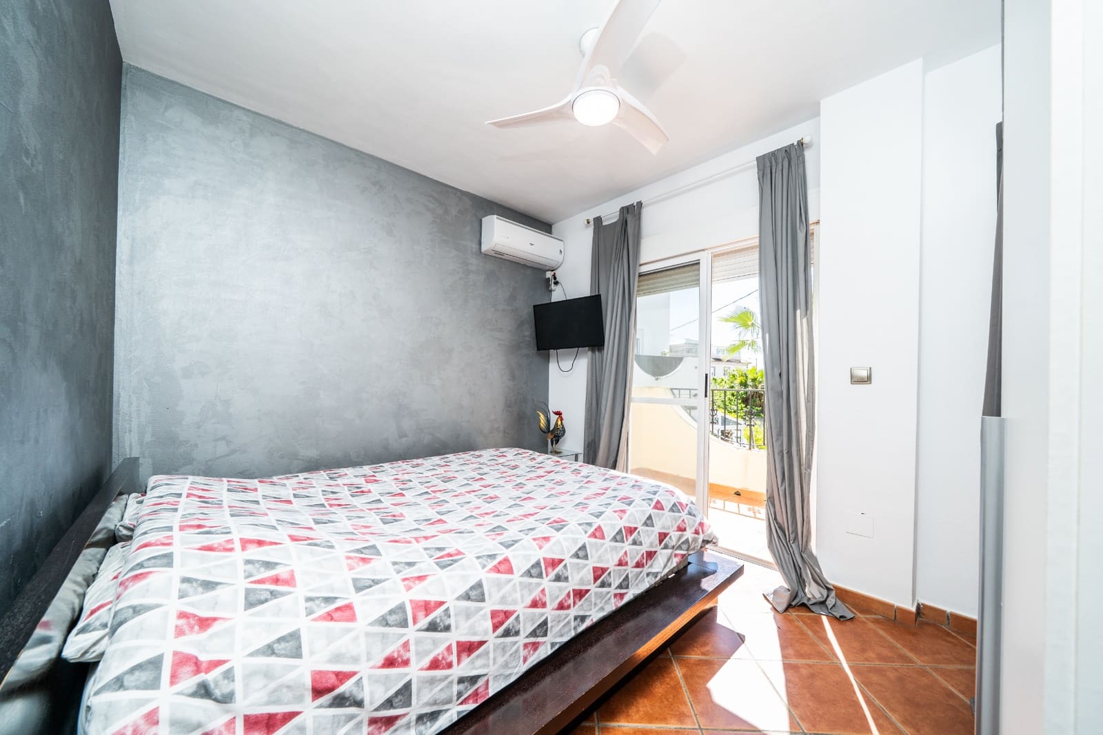 Adosado de 3 habitaciones en La Marina en venta con piscina - 199.950 € (Ref: 9733922)