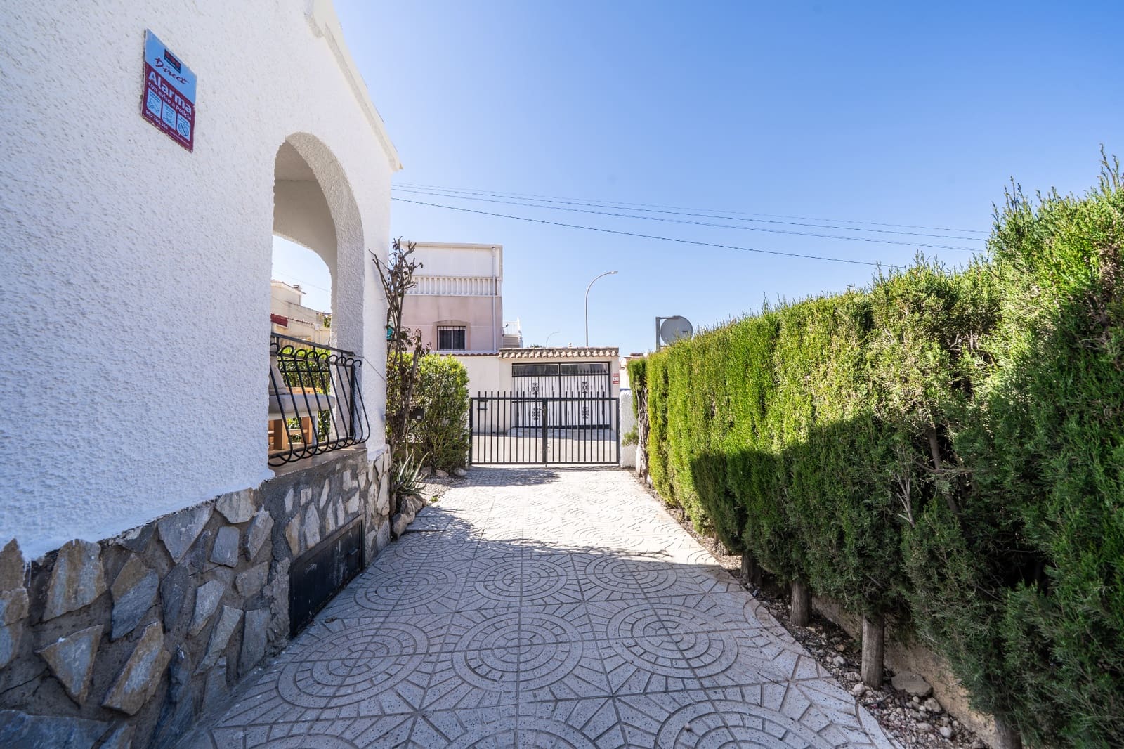 Chalet de 2 habitaciones en La Marina en venta con piscina - 179.000 € (Ref: 9739135)