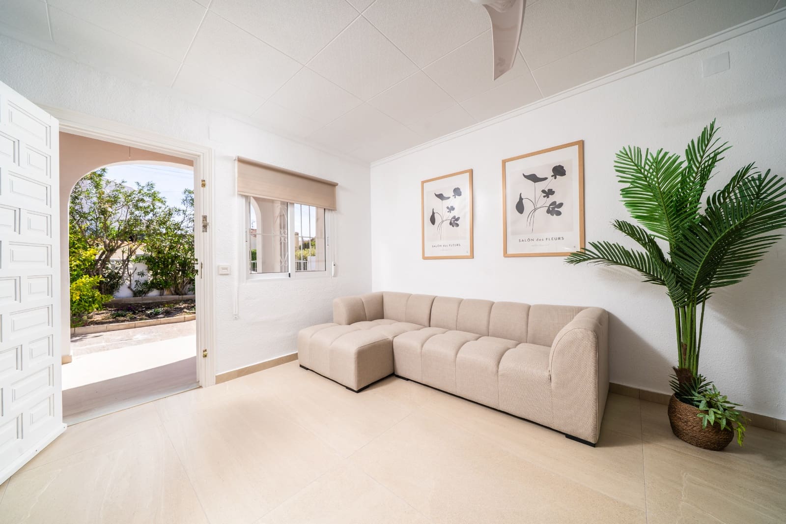 2 makuuhuone Huvila myytävänä paikassa La Marina mukana uima-altaan - 225 000 € (Ref: 9771845)