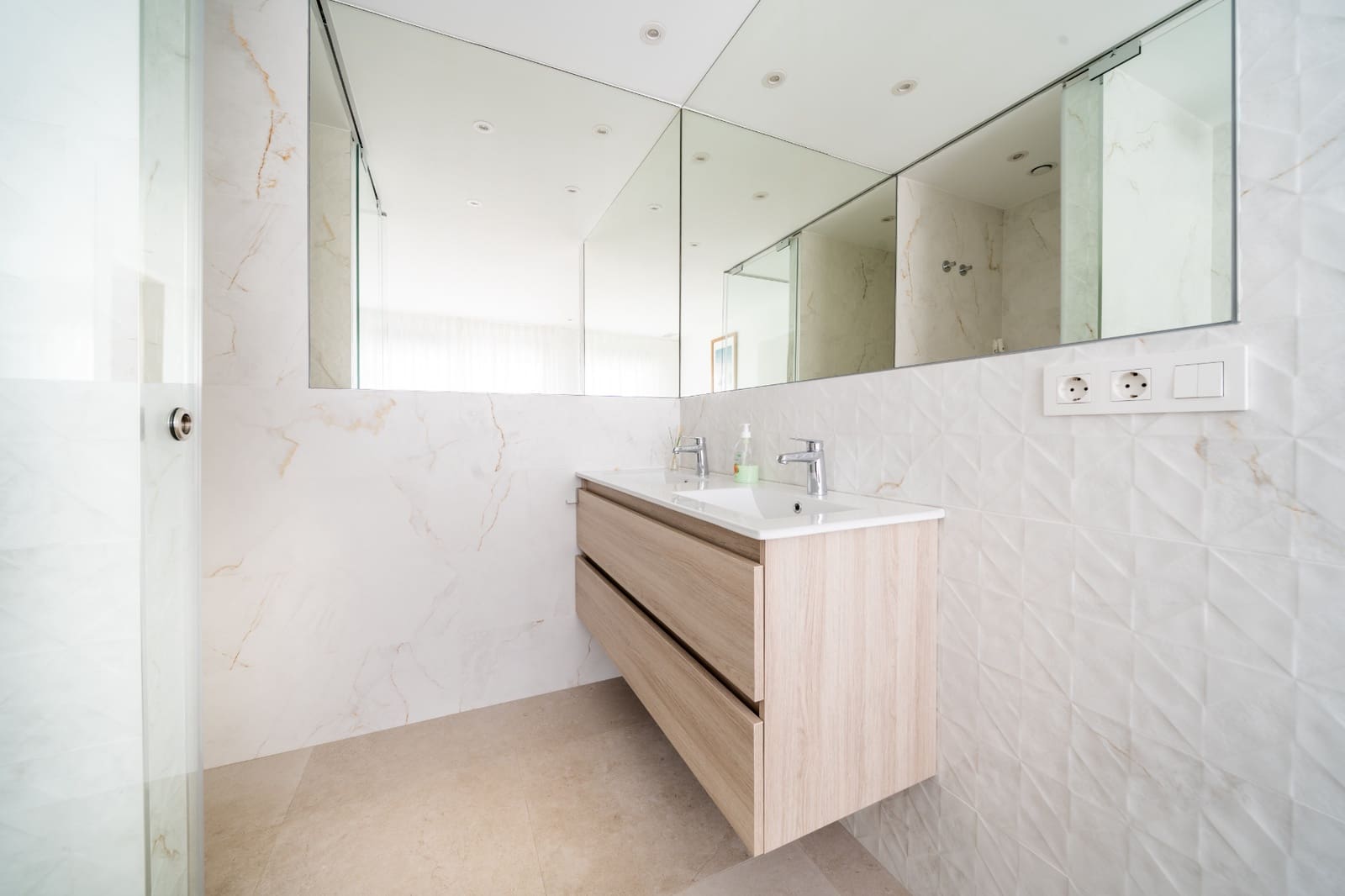 3 soveværelse Villa til salg i La Marina med swimmingpool - € 349.000 (Ref: 9773432)