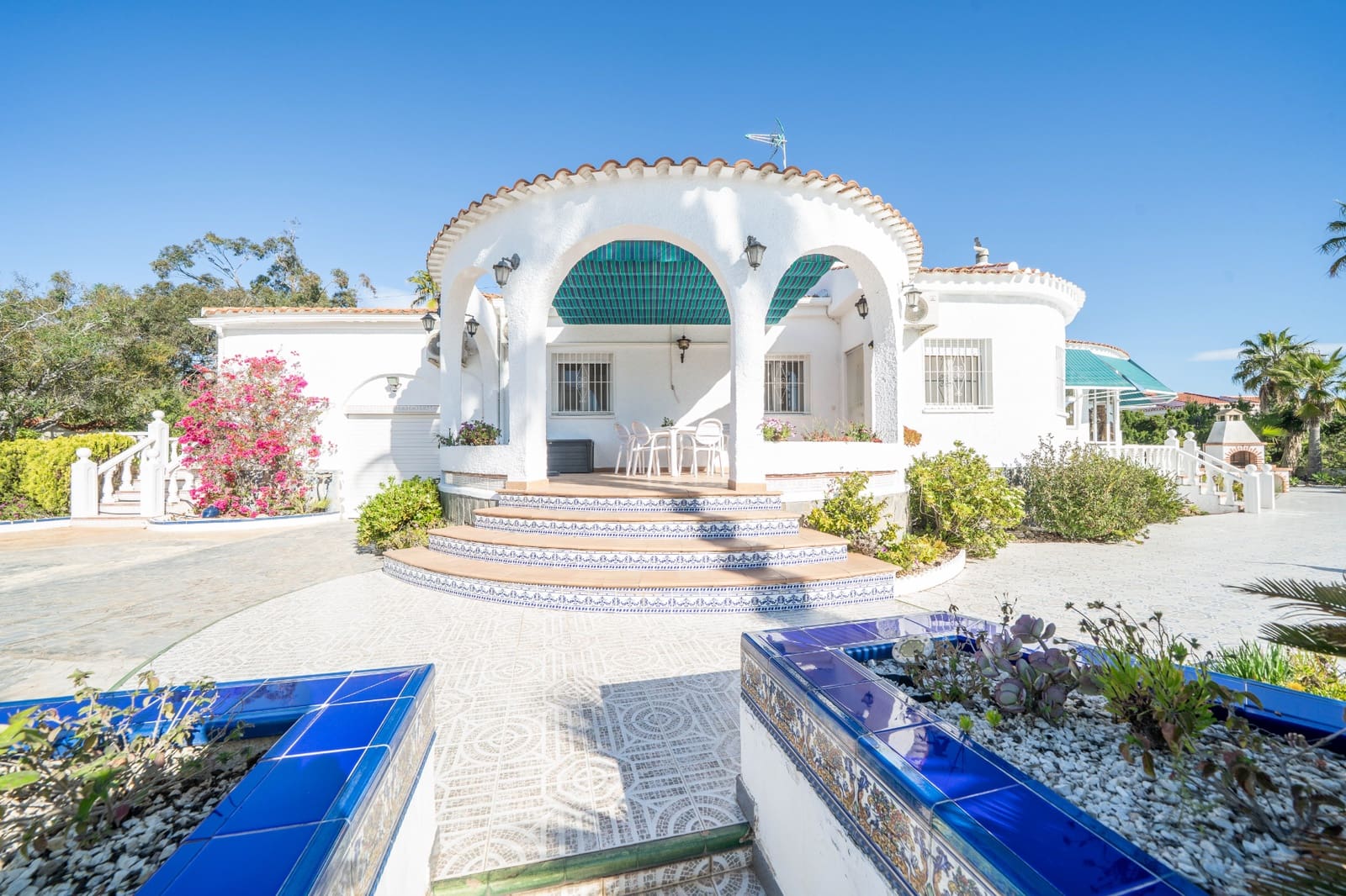 3 soveværelse Villa til salg i La Marina med swimmingpool - € 450.000 (Ref: 9775933)