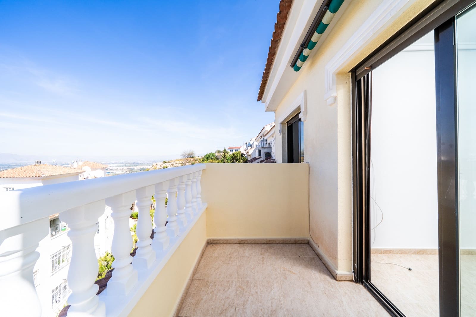 2 sypialnia Dom szeregowy na sprzedaż w Ciudad Quesada z basenem - 150 000 € (Ref: 9784465)