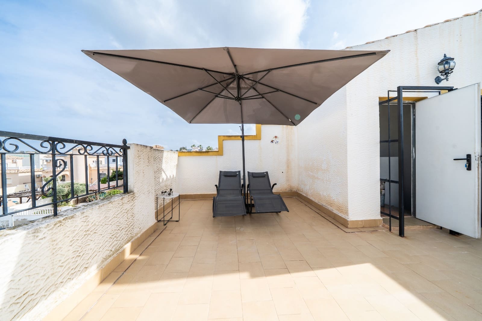 3 sovrum Semi-fristående Villa till salu i La Marina med pool - 189 000 € (Ref: 9801472)