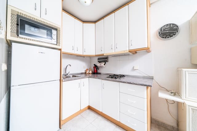 2 Zimmer Reihenhaus zu verkaufen in La Marina, Elche / Elx mit Pool - 129.950 € (Ref: 9815029)