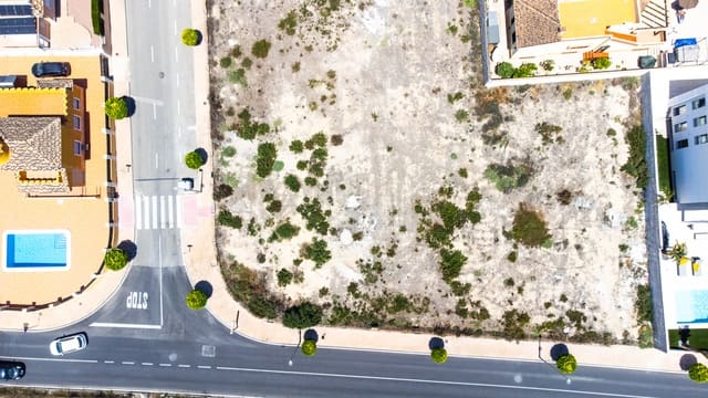 Terreno/Finca Rústica en La Marina, Elche / Elx en venta - 199.950 € (Ref: 9818473)