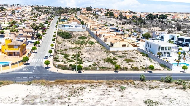 Terreno/Finca Rústica en La Marina, Elche / Elx en venta - 199.950 € (Ref: 9818473)