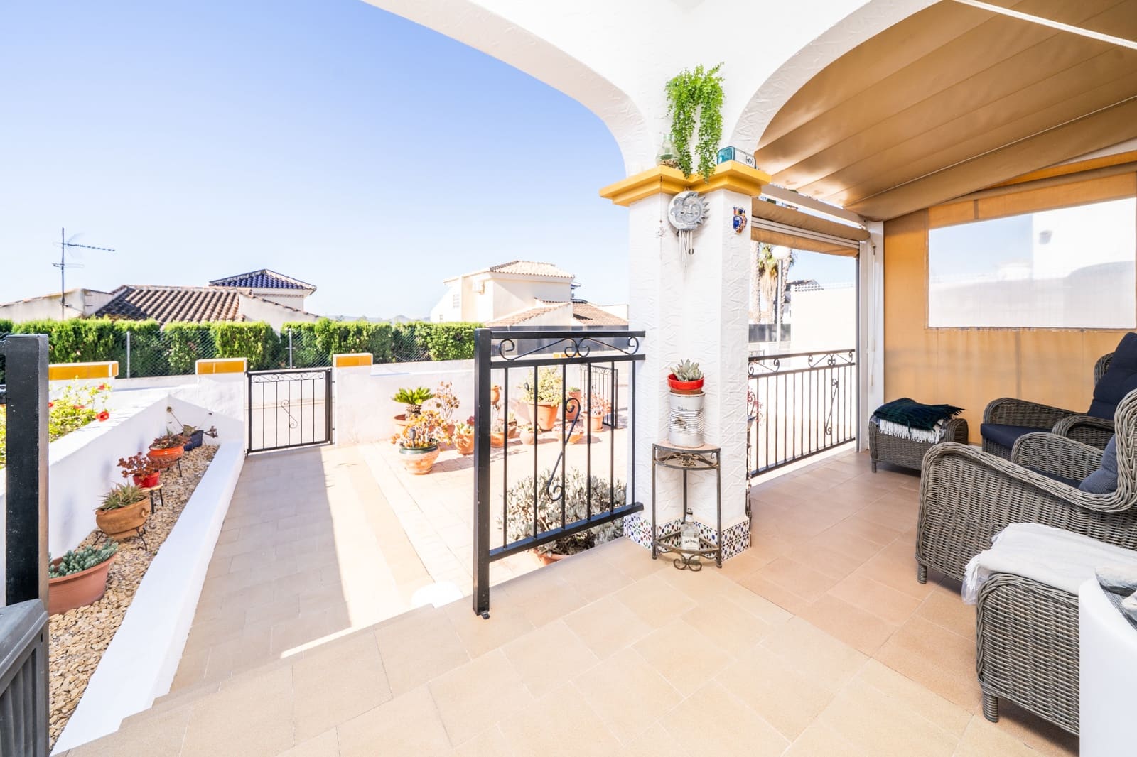 3 bedroom Semi-detached Villa for sale in La Marina with pool - € 210,000 (Ref: 9852124)