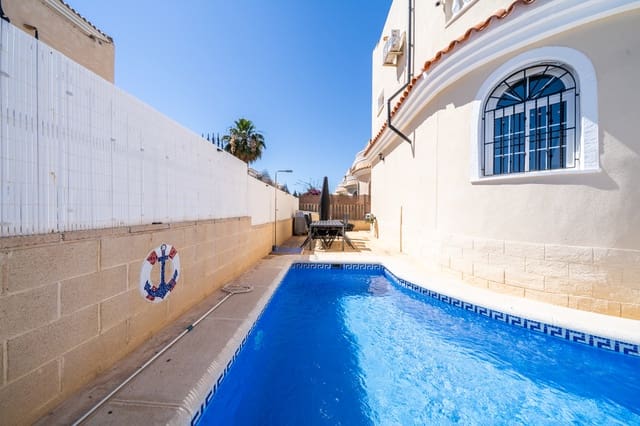 3 soveværelse Villa til salg i La Marina, Elche / Elx med swimmingpool - € 255.000 (Ref: 9853034)