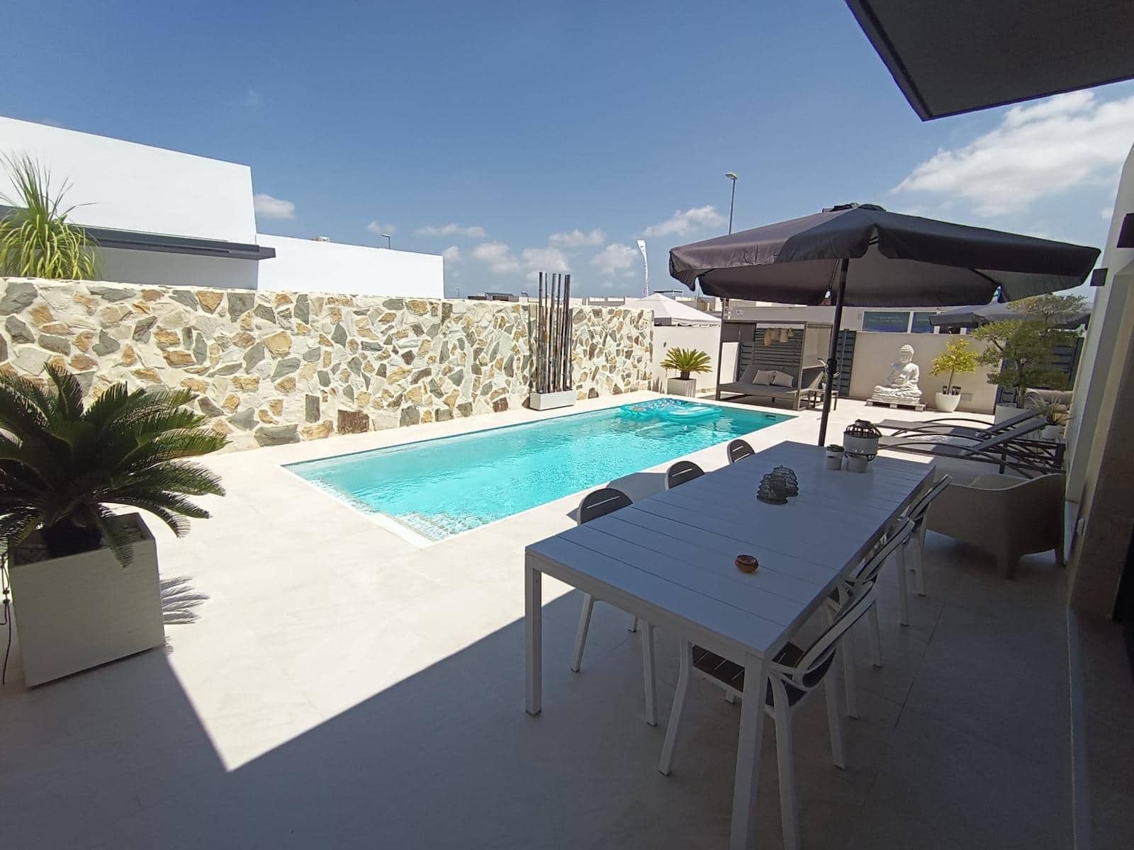 3 bedroom Villa for sale in Daya Nueva with pool - € 445,000 (Ref: 9867314)