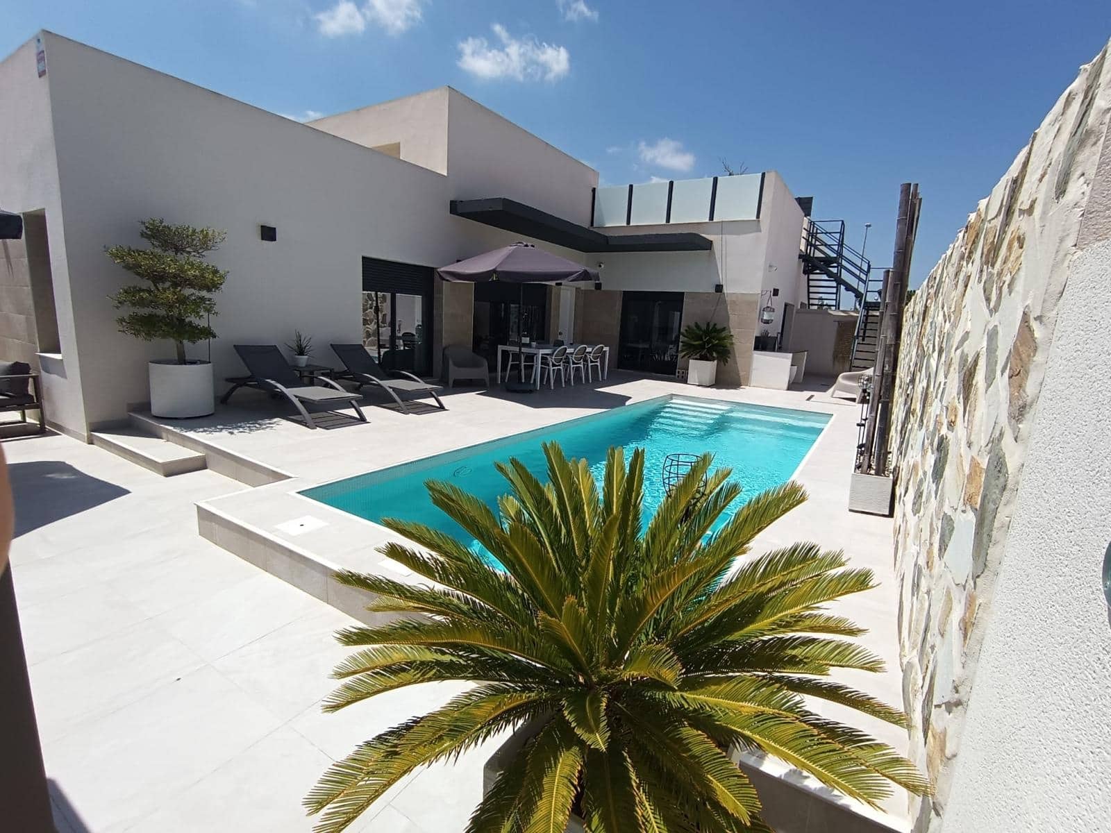 3 bedroom Villa for sale in Daya Nueva with pool - € 445,000 (Ref: 9867314)
