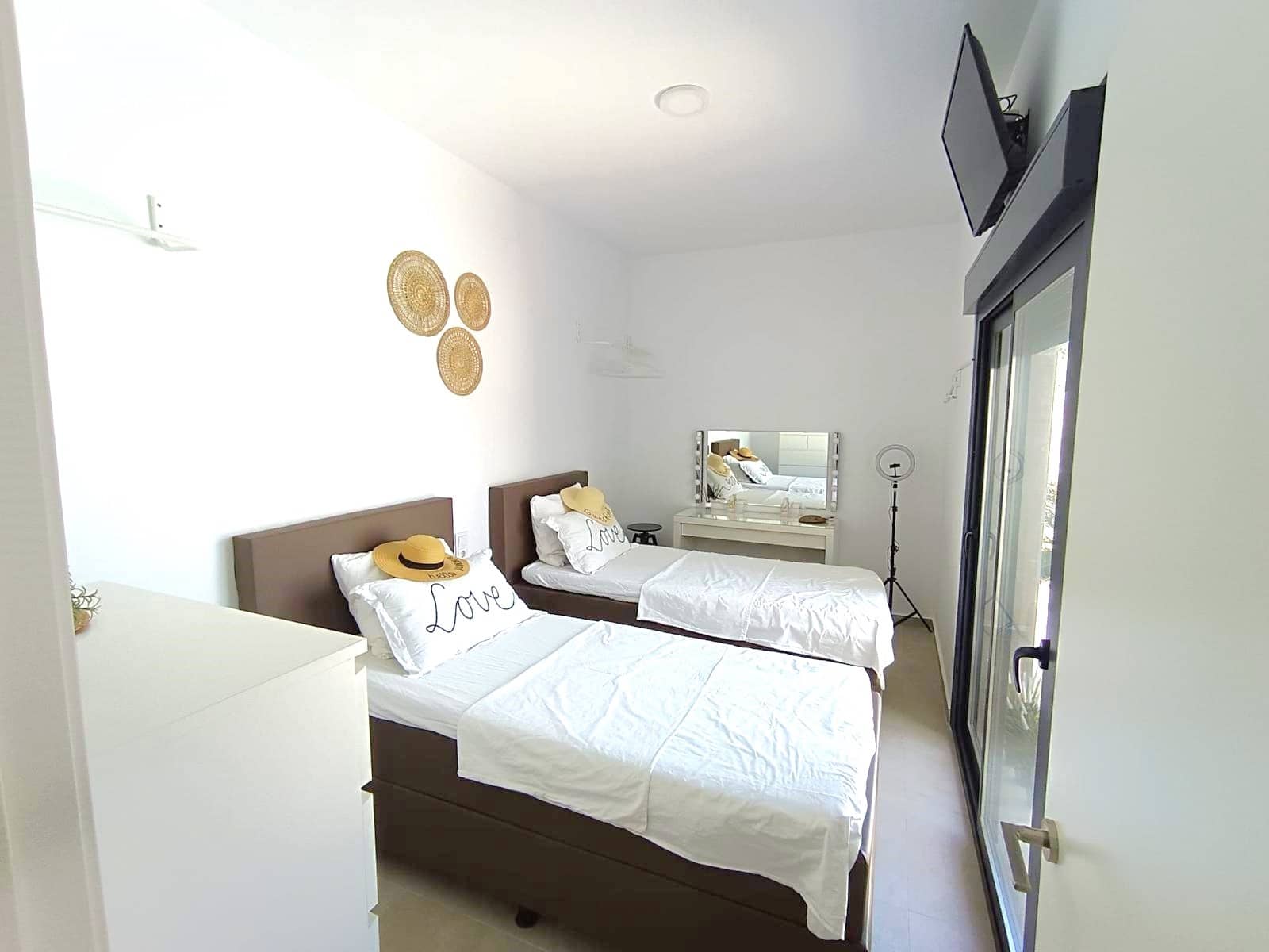 3 bedroom Villa for sale in Daya Nueva with pool - € 445,000 (Ref: 9867314)