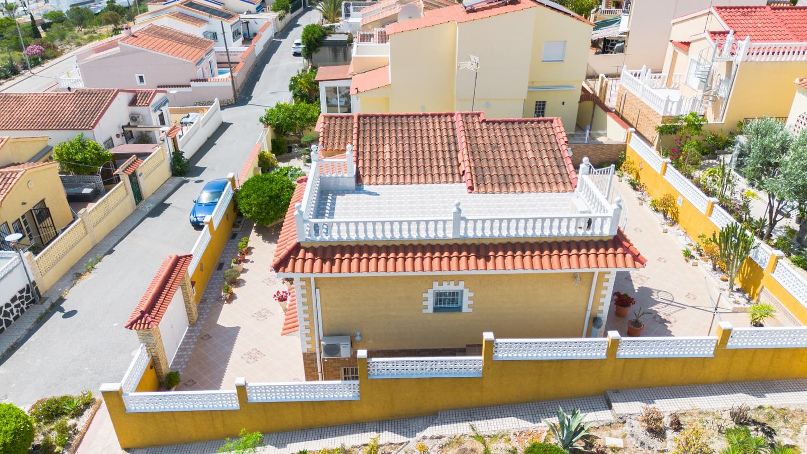 4 soveværelse Villa til salg i La Marina med swimmingpool - € 279.000 (Ref: 9880224)