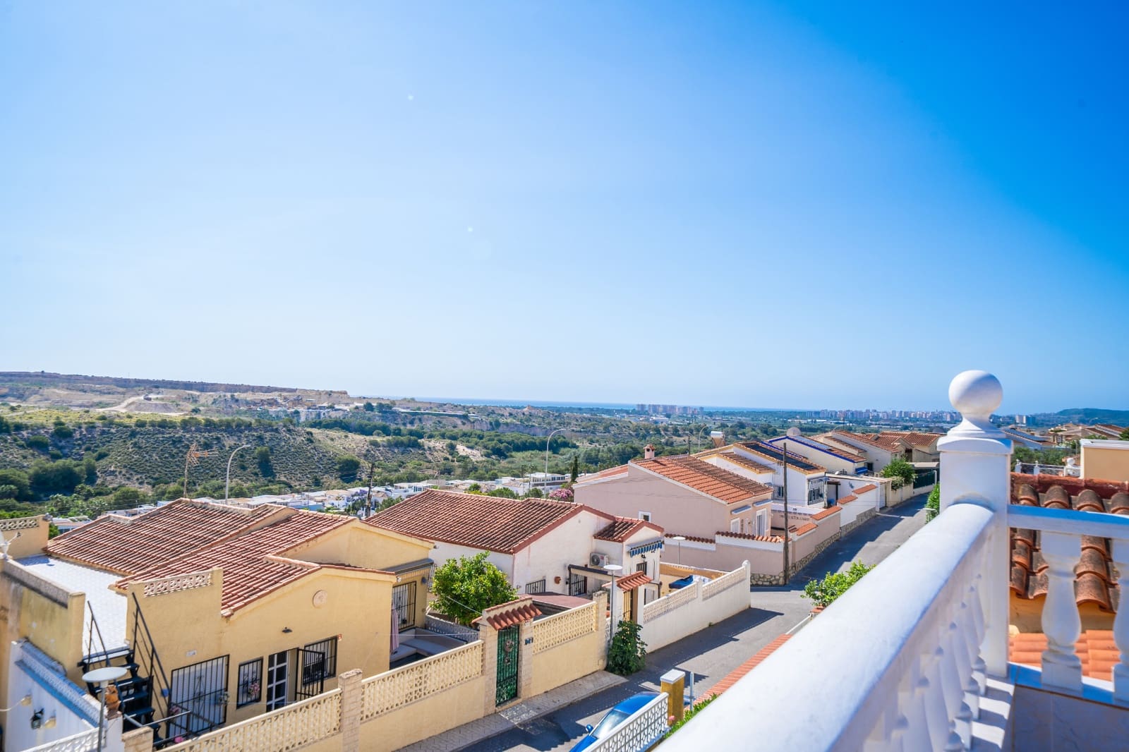 4 soveværelse Villa til salg i La Marina med swimmingpool - € 279.000 (Ref: 9880224)