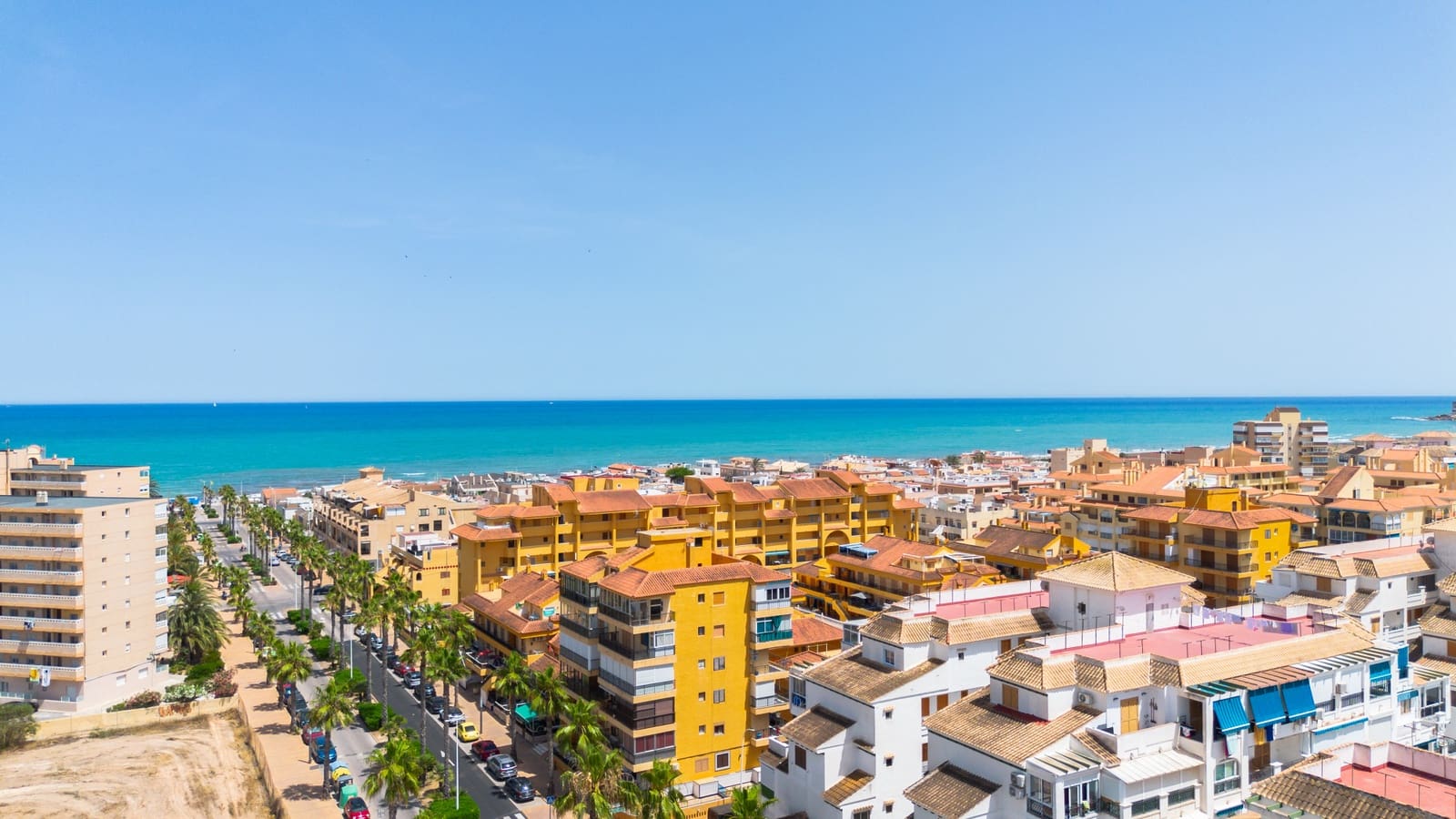3 bedroom Terraced Villa for sale in La Mata with pool - € 219,000 (Ref: 9925145)