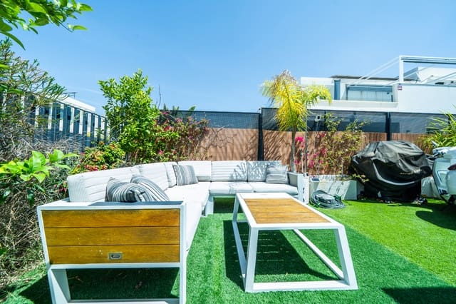 3 soveværelse Villa til salg i La Marina, Elche / Elx med swimmingpool - € 399.950 (Ref: 9928546)
