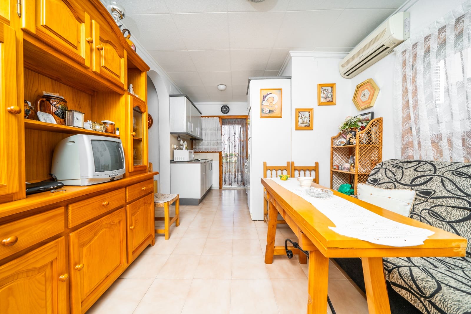 5 chambre Villa/Maison à vendre à La Marina avec piscine - 175 000 € (Ref: 9935124)