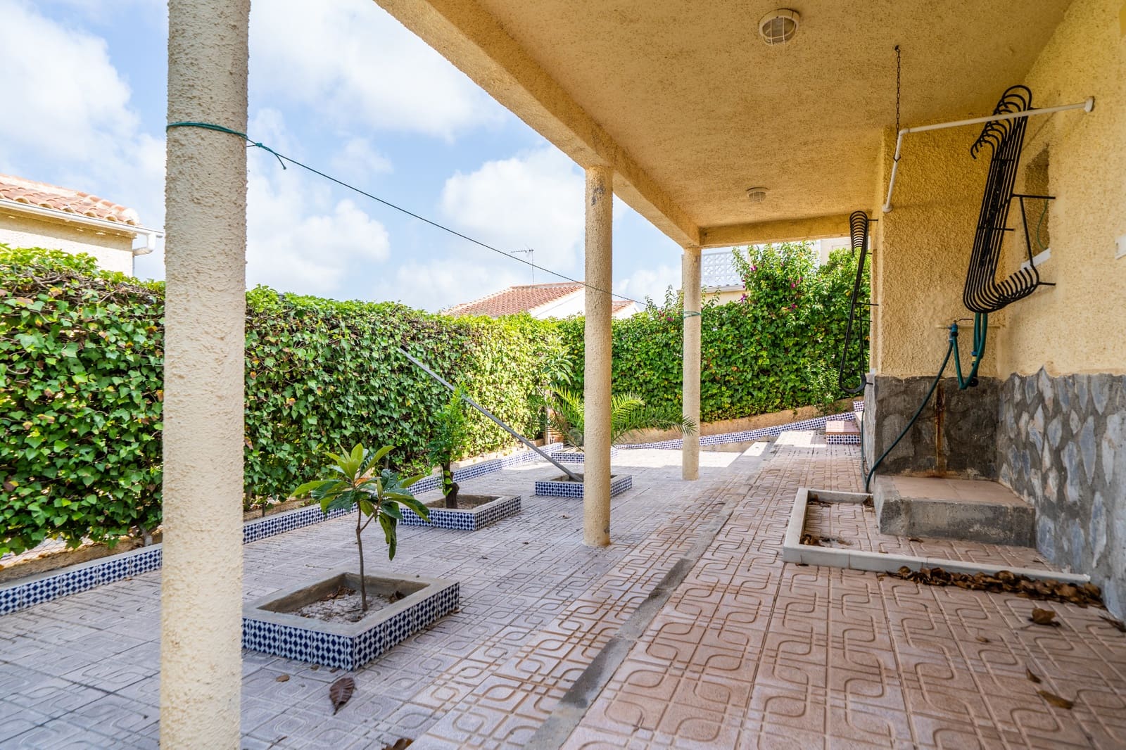5 chambre Villa/Maison à vendre à La Marina avec piscine - 175 000 € (Ref: 9935124)