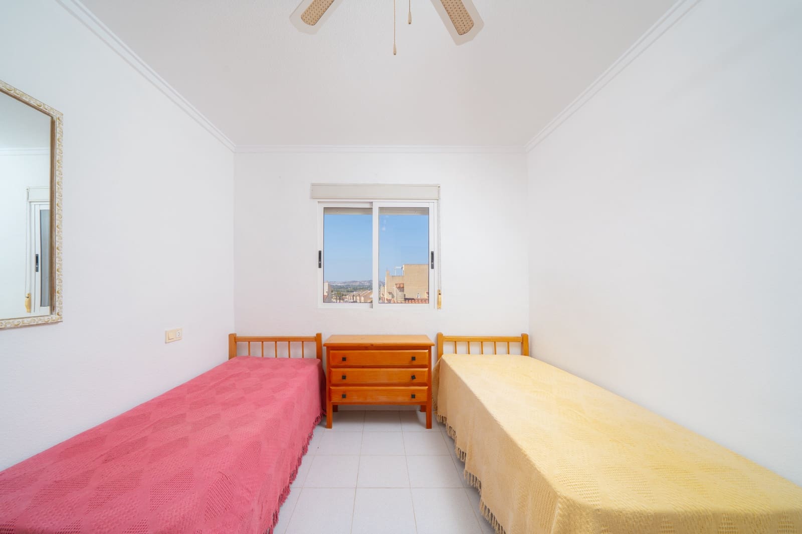 3 quarto Casa em Banda para venda em La Marina com piscina - 145 000 € (Ref: 9937228)