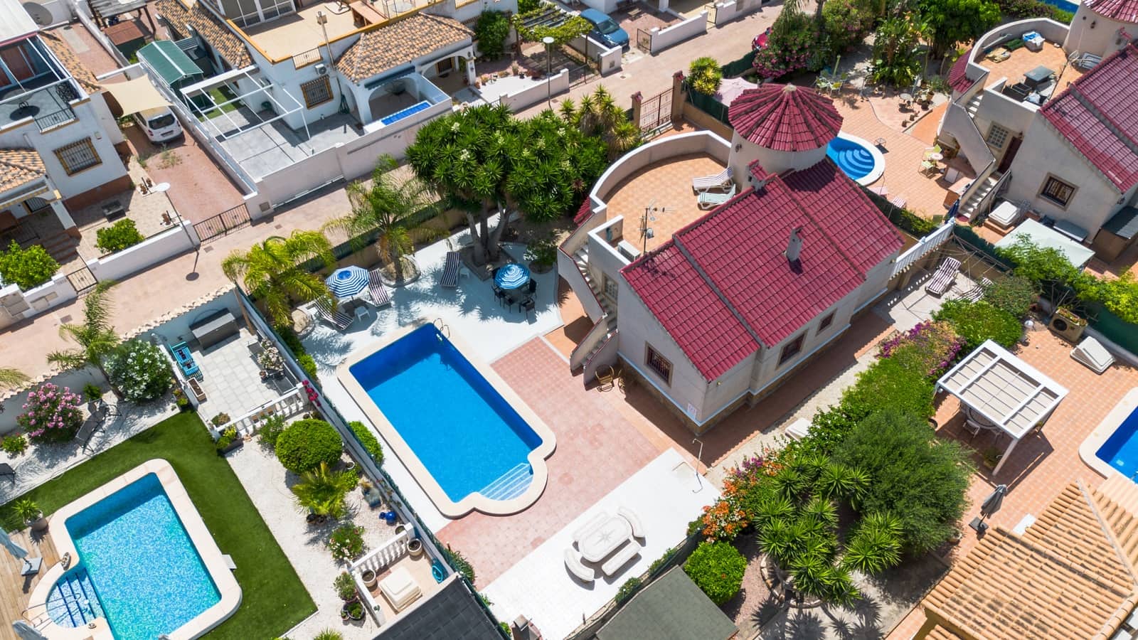 3 soveværelse Villa til salg i La Marina med swimmingpool - € 349.000 (Ref: 9937229)