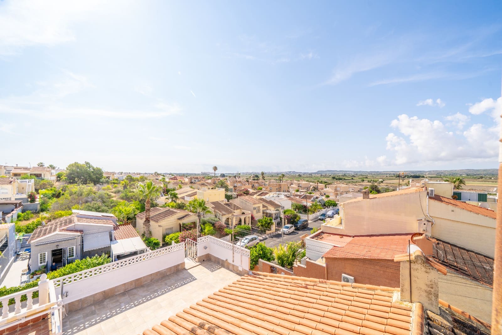 2 chambre Villa/Maison Mitoyenne à vendre à La Marina avec piscine - 129 000 € (Ref: 9941197)