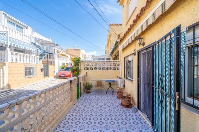 2 chambre Villa/Maison Mitoyenne à vendre à La Marina, Elche / Elx avec piscine - 129 000 € (Ref: 9941197)