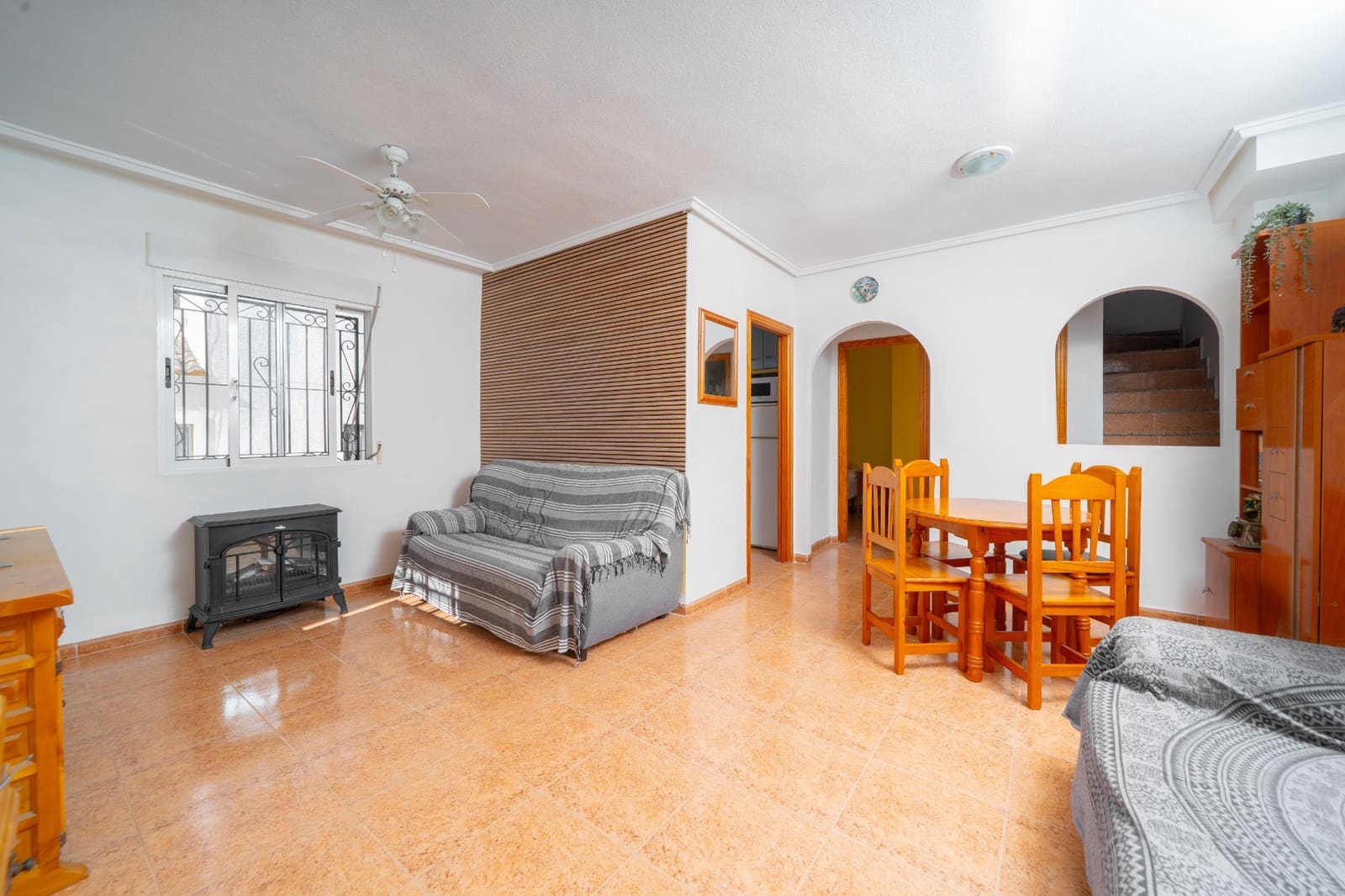 3 slaapkamer Halfvrijstaande villa te koop in La Marina met zwembad - € 189.000 (Ref: 9944449)