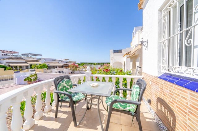 3 slaapkamer Halfvrijstaande villa te koop in La Marina, Elche / Elx met zwembad - € 189.000 (Ref: 9944449)