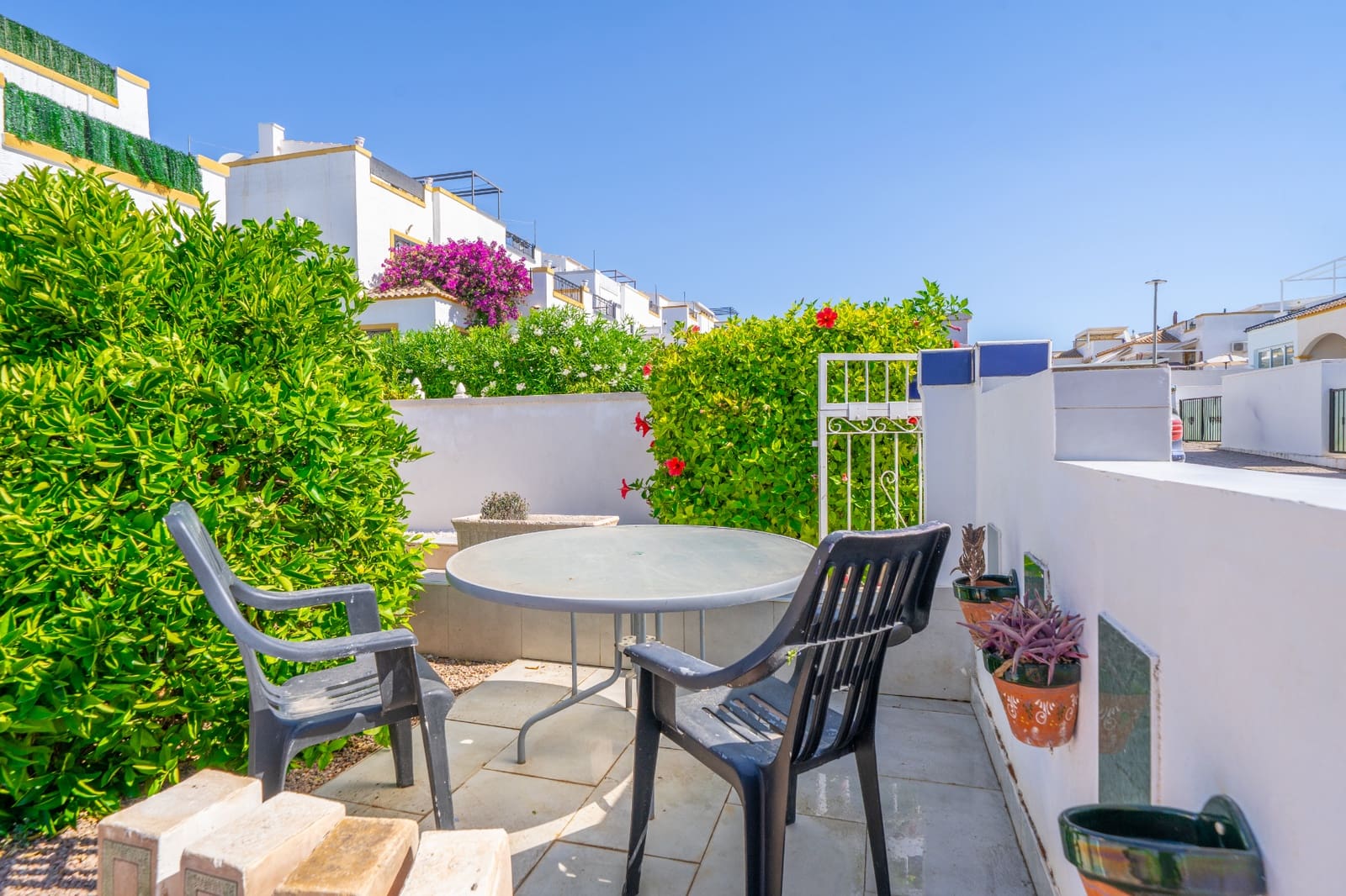 3 slaapkamer Halfvrijstaande villa te koop in La Marina met zwembad - € 189.000 (Ref: 9944449)