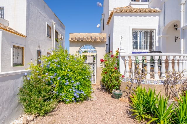 3 slaapkamer Halfvrijstaande villa te koop in La Marina, Elche / Elx met zwembad - € 189.000 (Ref: 9944449)