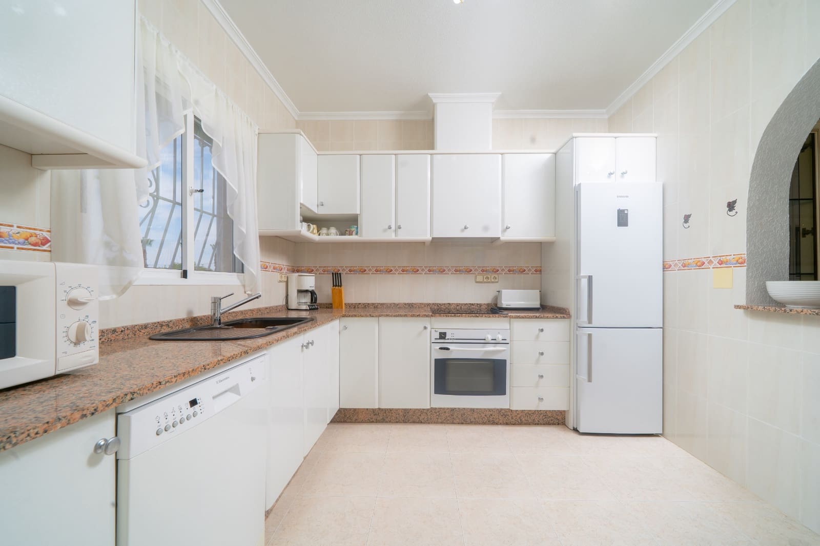 3 soveværelse Villa til salg i La Marina med swimmingpool - € 440.000 (Ref: 9953358)