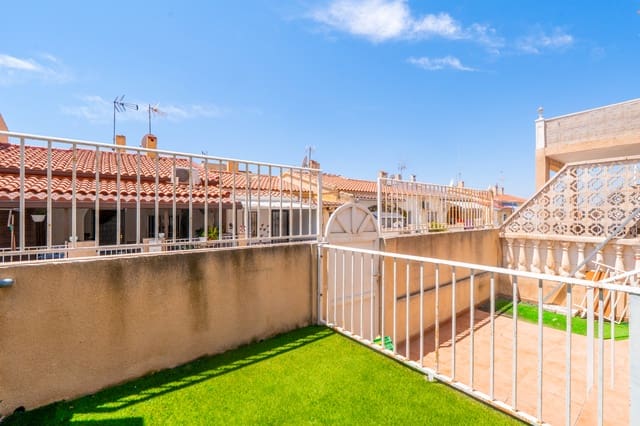 1 soveværelse Rækkehus til salg i La Marina, Elche / Elx med swimmingpool - € 95.000 (Ref: 9956224)