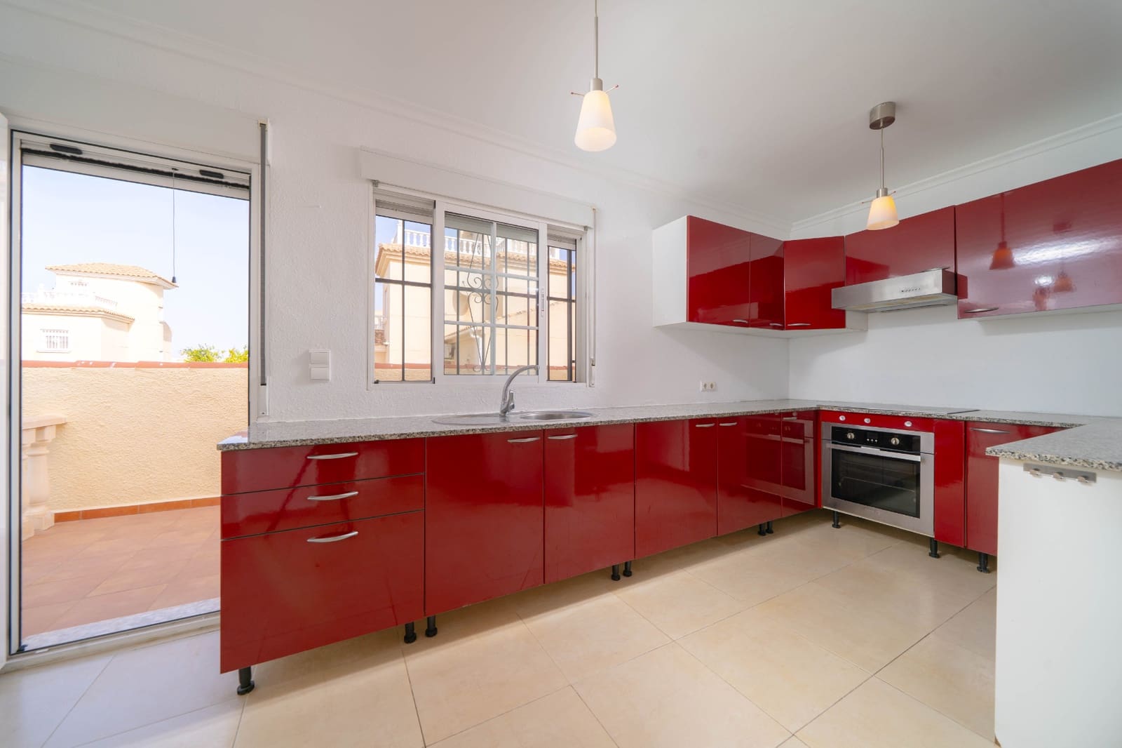 3 slaapkamer Villa te koop in La Marina met zwembad - € 225.000 (Ref: 9968608)