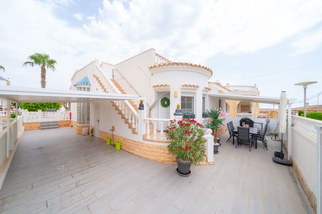 2 soveværelse Villa til salg i La Marina, Elche / Elx med swimmingpool - € 265.000 (Ref: 9973671)