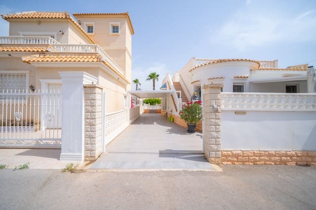 2 soveværelse Villa til salg i La Marina, Elche / Elx med swimmingpool - € 265.000 (Ref: 9973671)