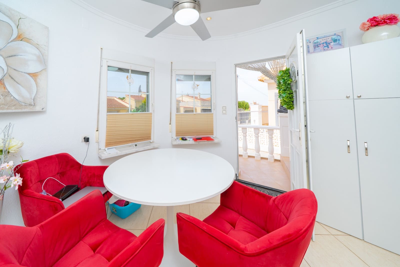 2 bedroom Villa for sale in La Marina with pool - € 265,000 (Ref: 9973671)
