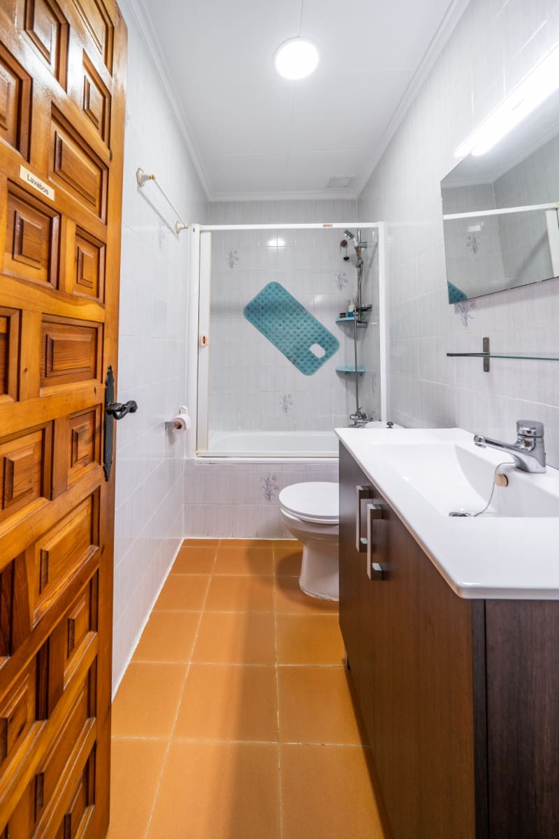 2 bedroom Townhouse for sale in La Marina with pool - € 119,000 (Ref: 9975965)