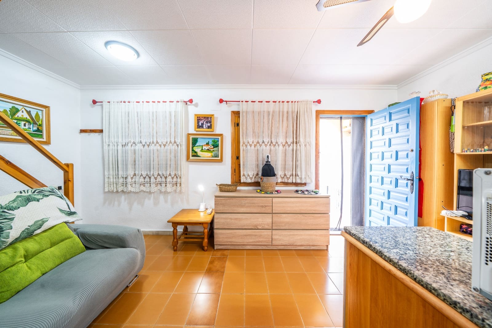 2 bedroom Townhouse for sale in La Marina with pool - € 119,000 (Ref: 9975965)
