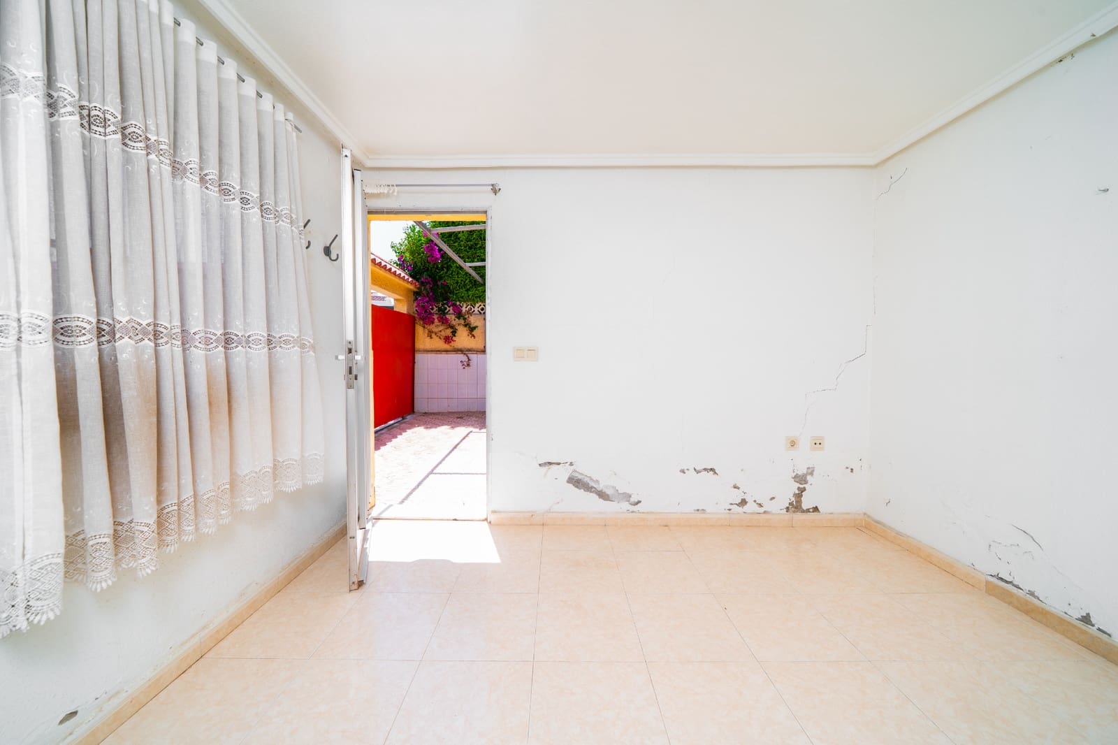 4 camera da letto Villa in vendita in La Marina con piscina - 150.000 € (Rif: 9989466)
