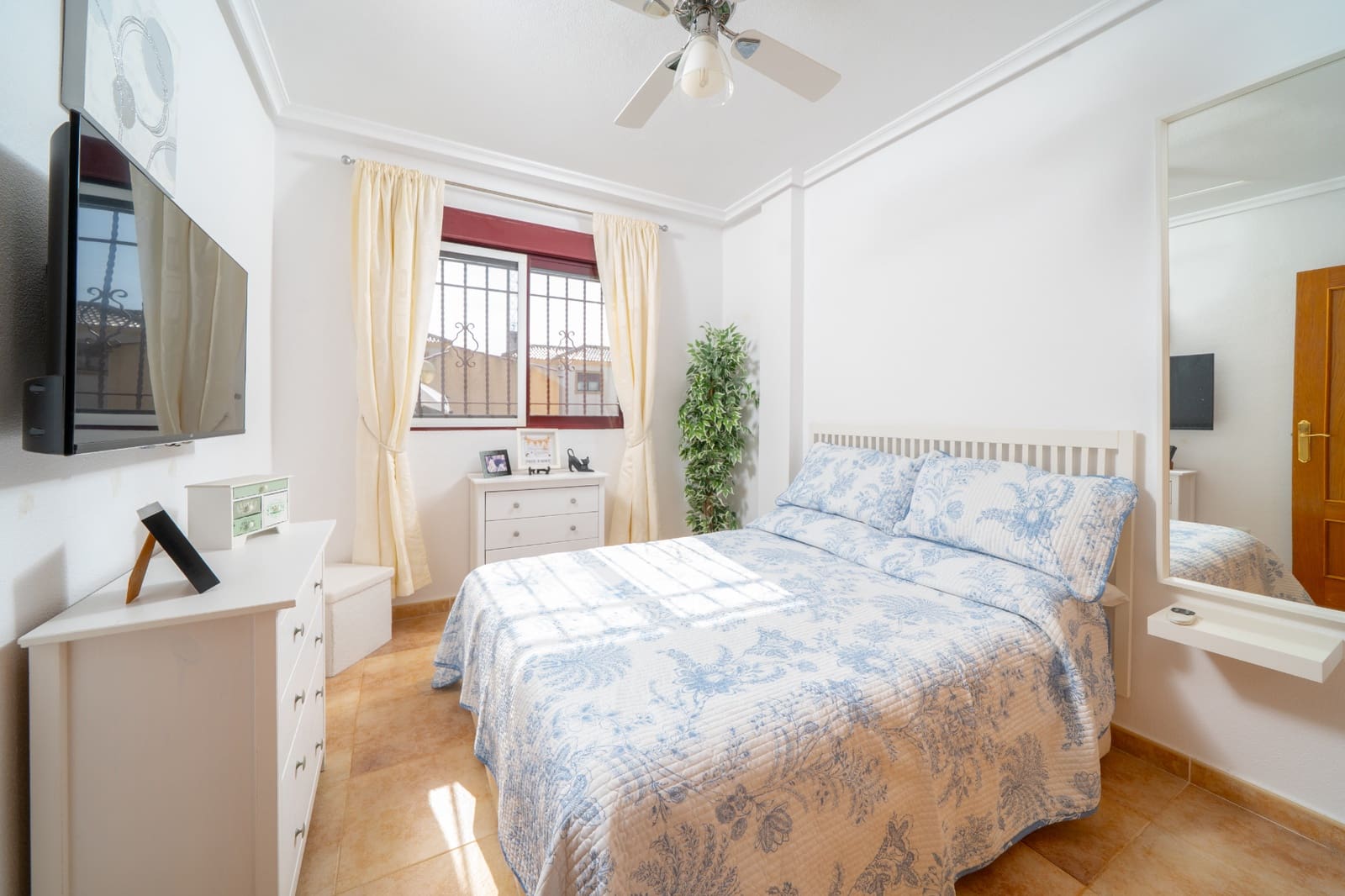5 soverom Villa til salgs i La Marina med svømmebasseng - € 310 000 (Ref: 9997597)