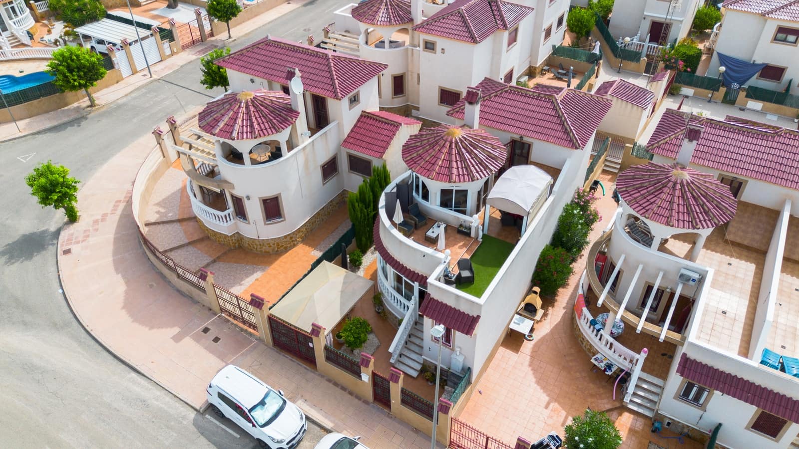 5 soverom Villa til salgs i La Marina med svømmebasseng - € 310 000 (Ref: 9997597)