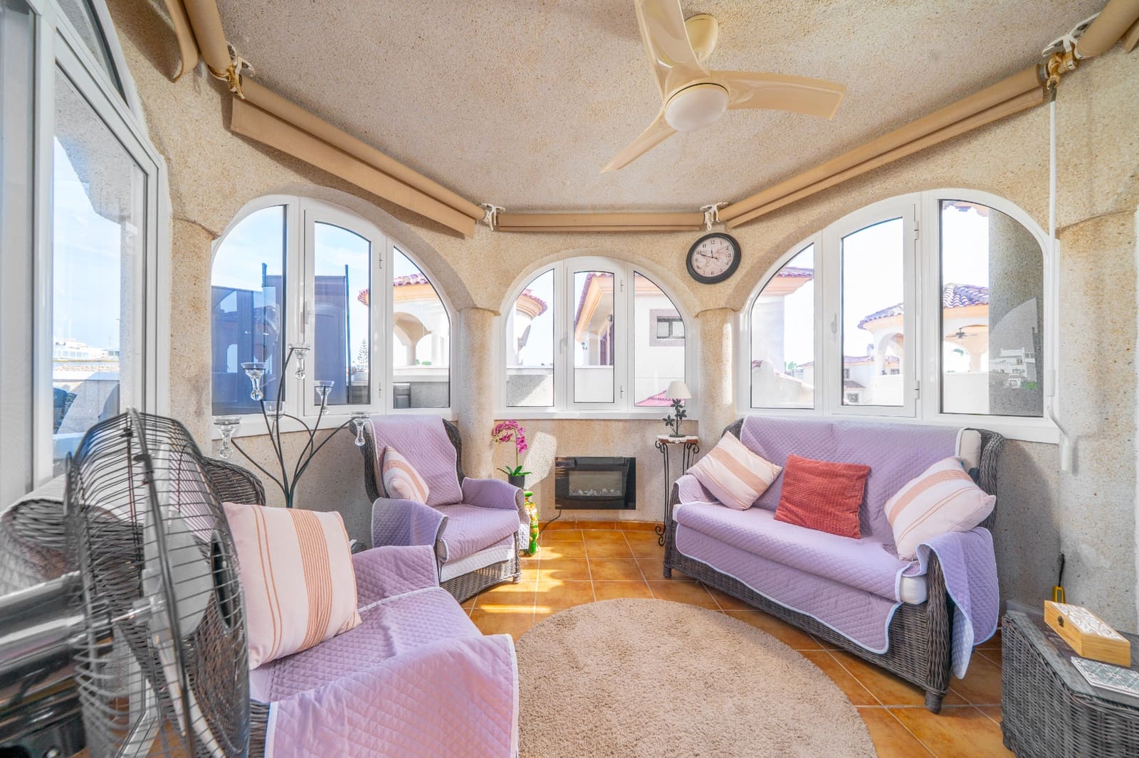 5 soverom Villa til salgs i La Marina med svømmebasseng - € 310 000 (Ref: 9997597)