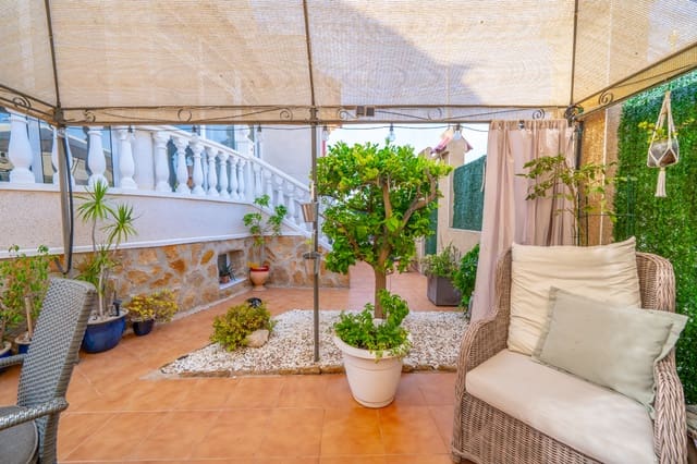 5 soverom Villa til salgs i La Marina, Elche / Elx med svømmebasseng - € 310 000 (Ref: 9997597)