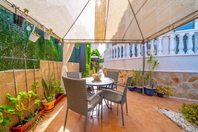 5 soverom Villa til salgs i La Marina, Elche / Elx med svømmebasseng - € 310 000 (Ref: 9997597)