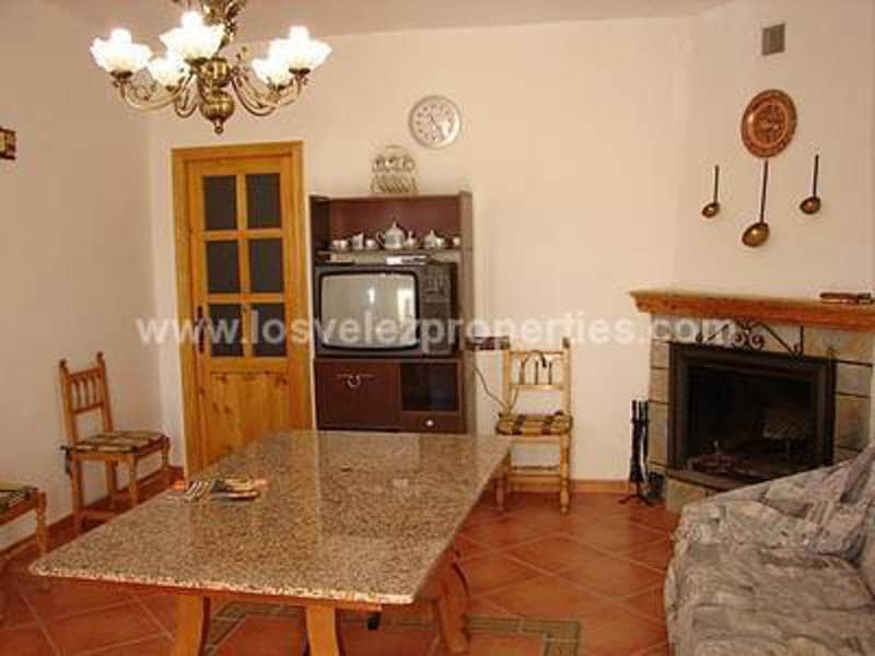 3 soveværelse Finca/Landehus til salg i Velez-Rubio - € 190.000 (Ref: 3122463)