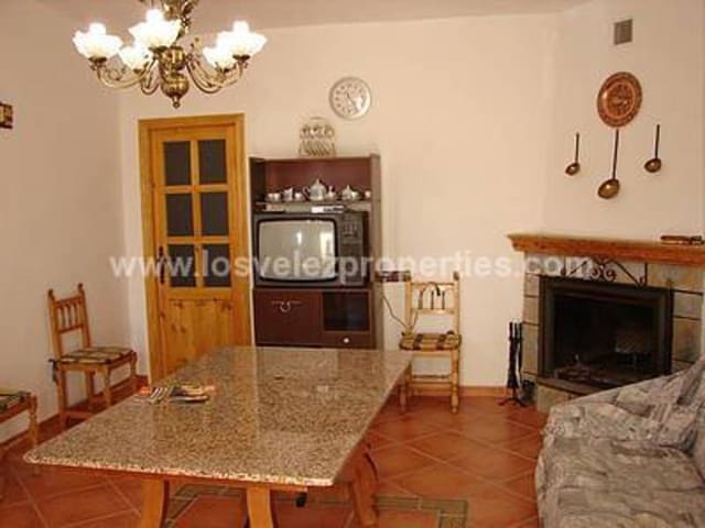 3 sovrum Finca/Hus på landet till salu i Vélez-Rubio - 190 000 € (Ref: 3122463)