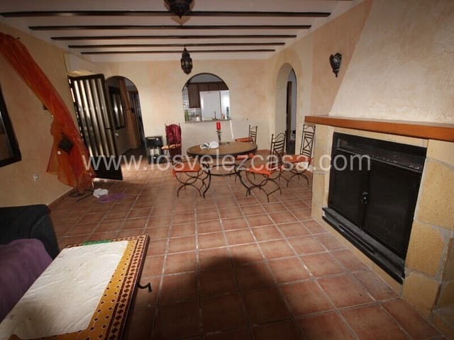 3 soverom Finca/Herregård til salgs i Vélez-Blanco - € 199 000 (Ref: 3122481)