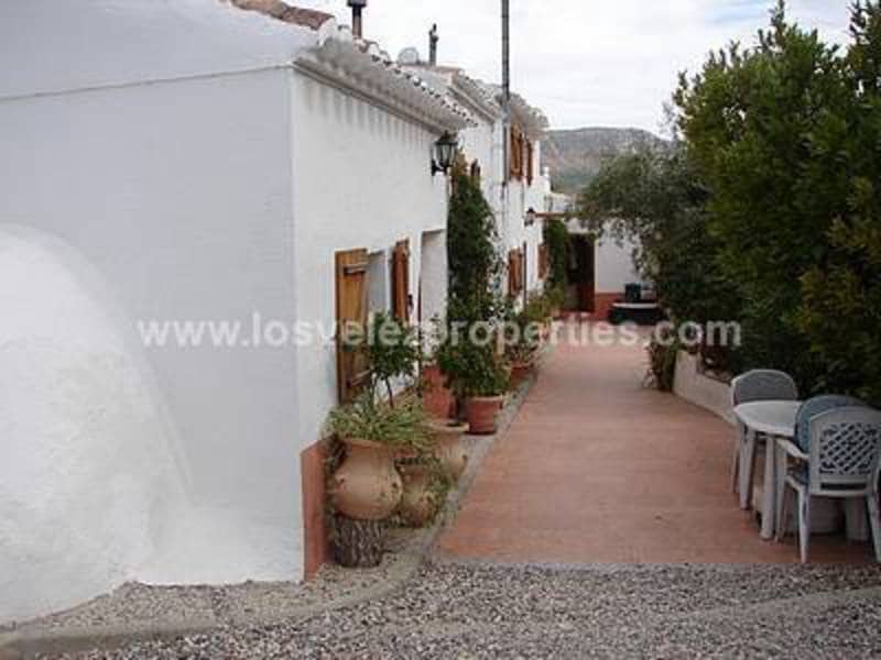 5 soveværelse Finca/Landehus til salg i Velez-Blanco - € 169.950 (Ref: 3122482)