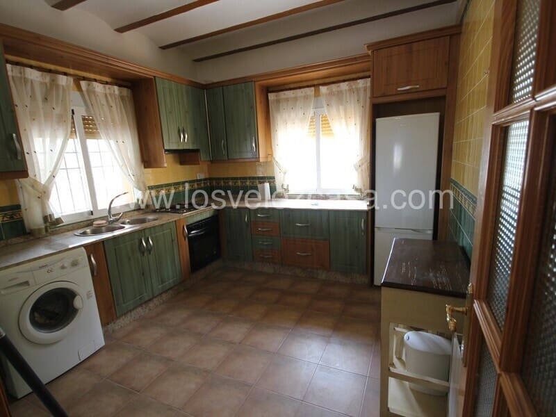 5 sypialnia Finka/Dom wiejski na sprzedaż w Velez-Blanco - 140 000 € (Ref: 3122487)