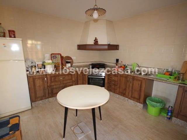 4 soveværelse Byhus til salg i Vélez-Blanco - € 139.000 (Ref: 3122504)