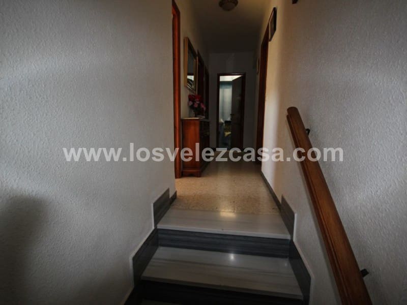 4 soveværelse Byhus til salg i Velez-Rubio - € 130.000 (Ref: 3122538)